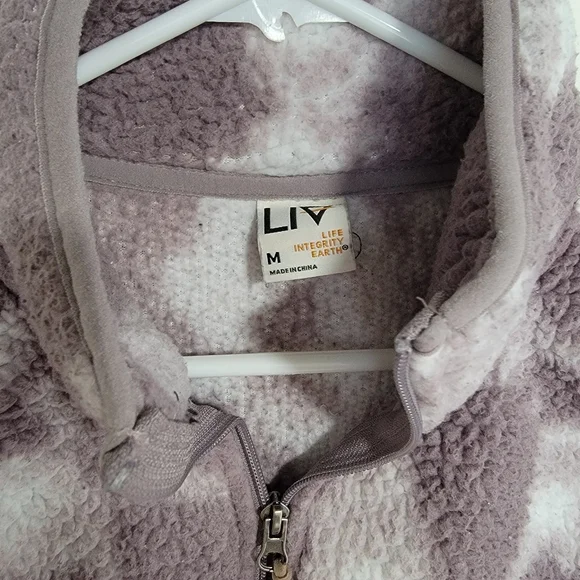 Liv Outdoor Purple & White Tie-Dyed Plush Sweatshirt Medium - Picture 3 of 4